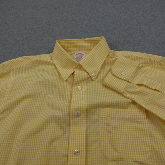 Brooks Brothers Men's‎ Yellow Gingham Check Button Down Shirt Non-Iron 15 1/2-32 - Picture 1 of 6